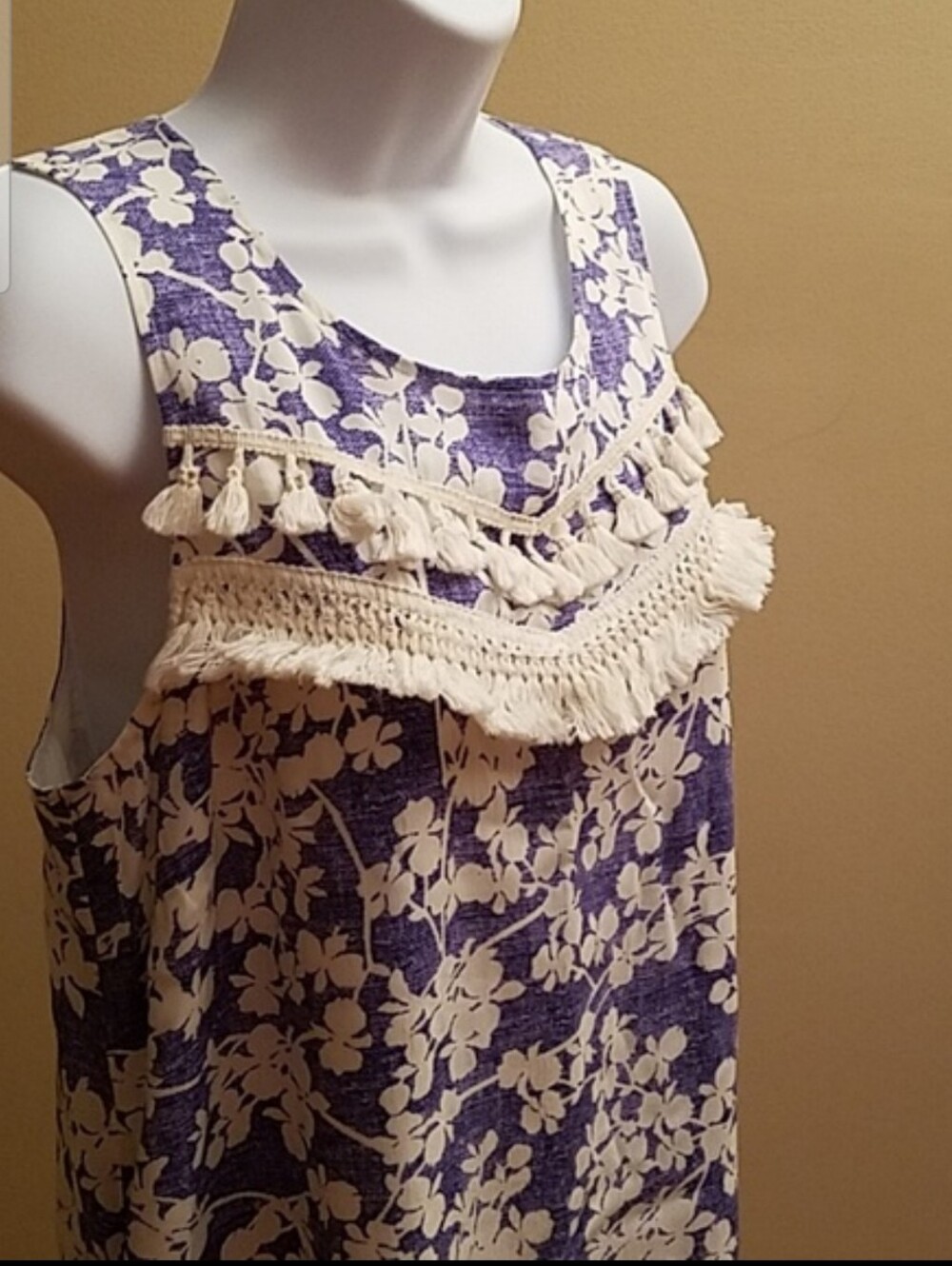Kensie Blue/cream Summer Floral Dress Size M